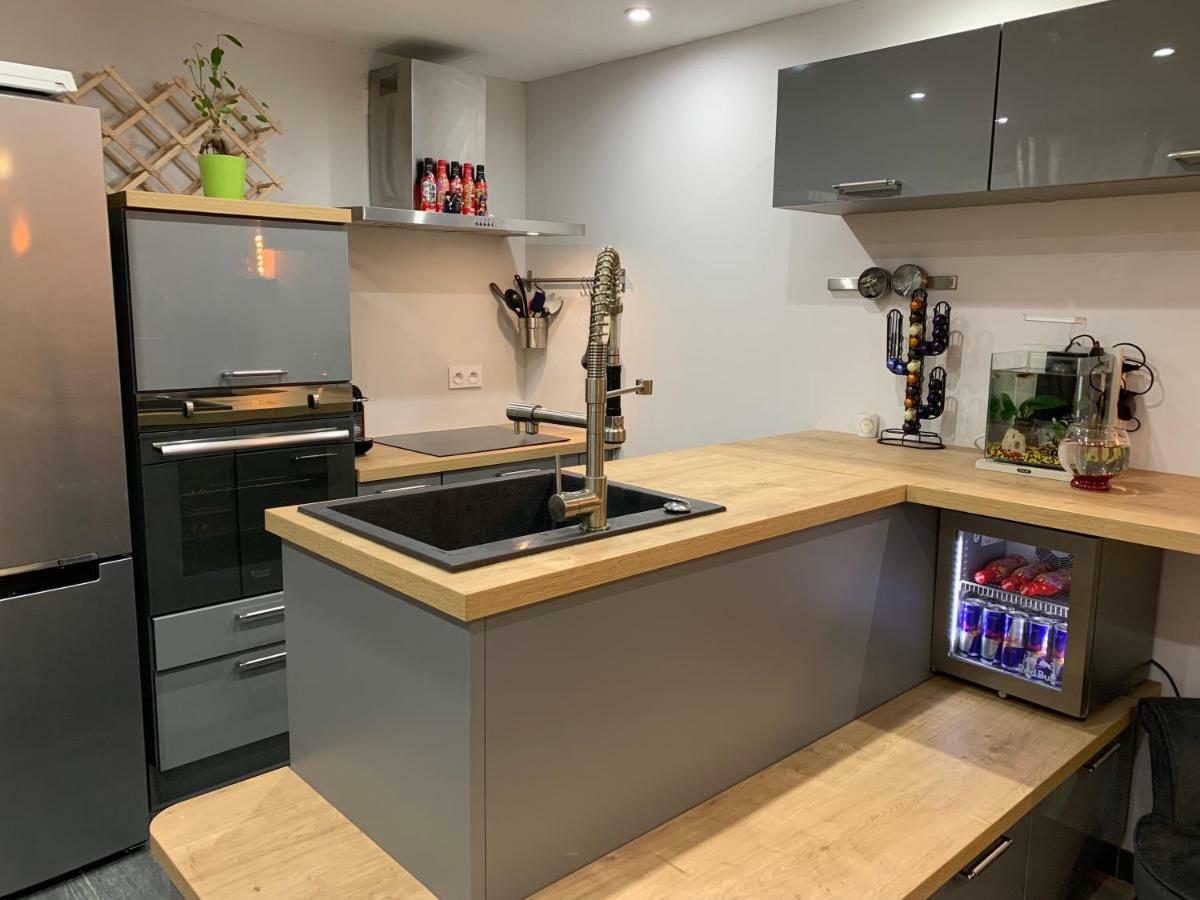 Appartement Neuf Tt Confort - Terrasse Ensoleillee Борго Экстерьер фото